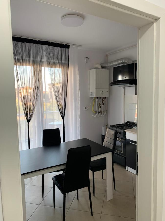 Luxury Studio Bukarest Exterior foto